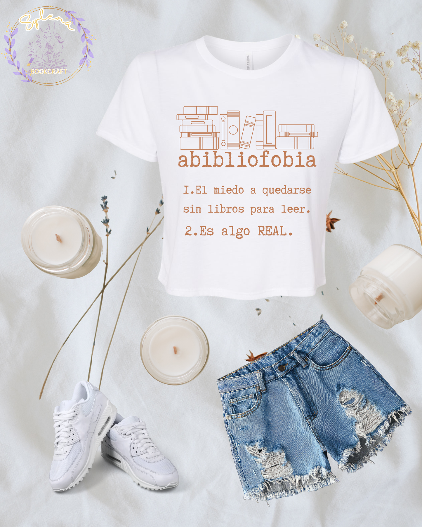 Abibliofobia Crop Top